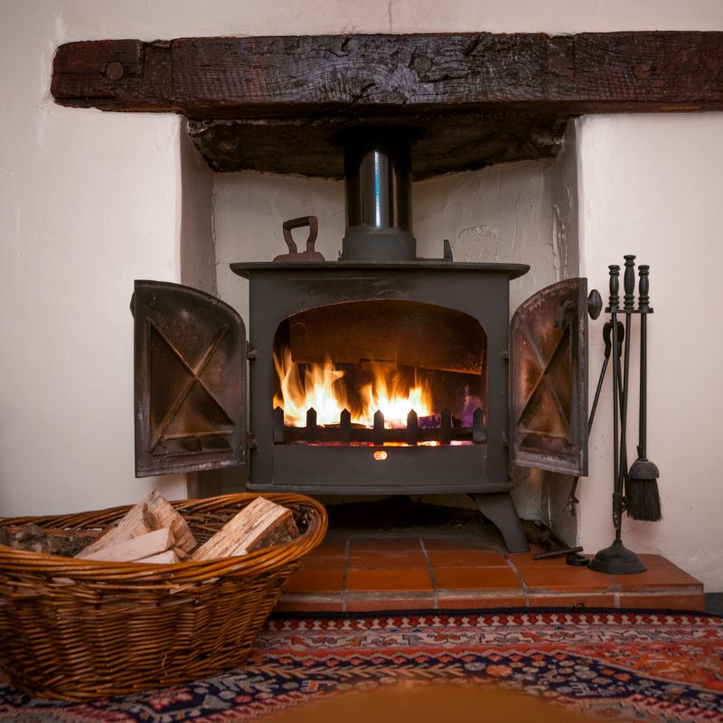 Why You Should Consider Wood Stove Installation This Fall and Winter
